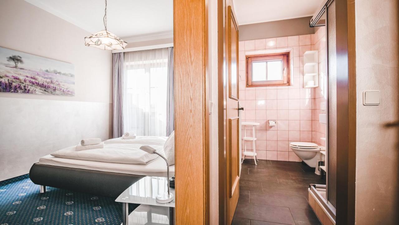 Hotel Karntnerhof Velden By S4Y Velden am Woerthersee Ngoại thất bức ảnh