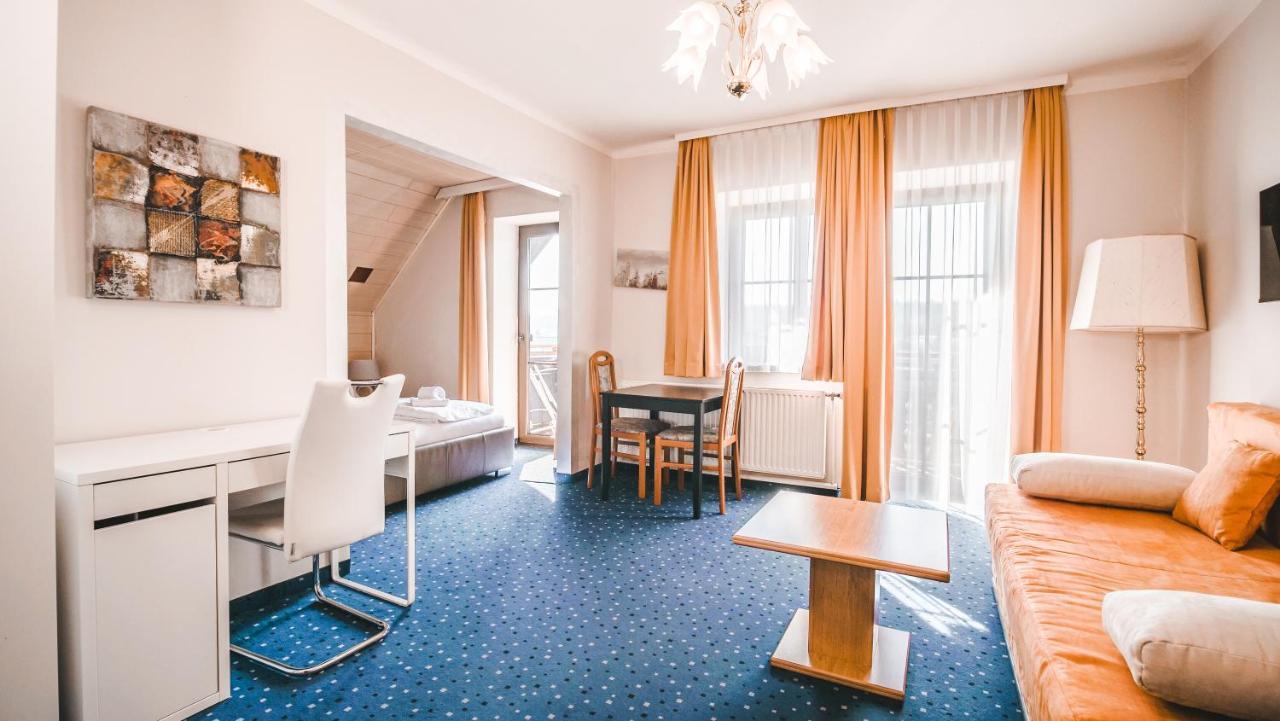 Hotel Karntnerhof Velden By S4Y Velden am Woerthersee Ngoại thất bức ảnh