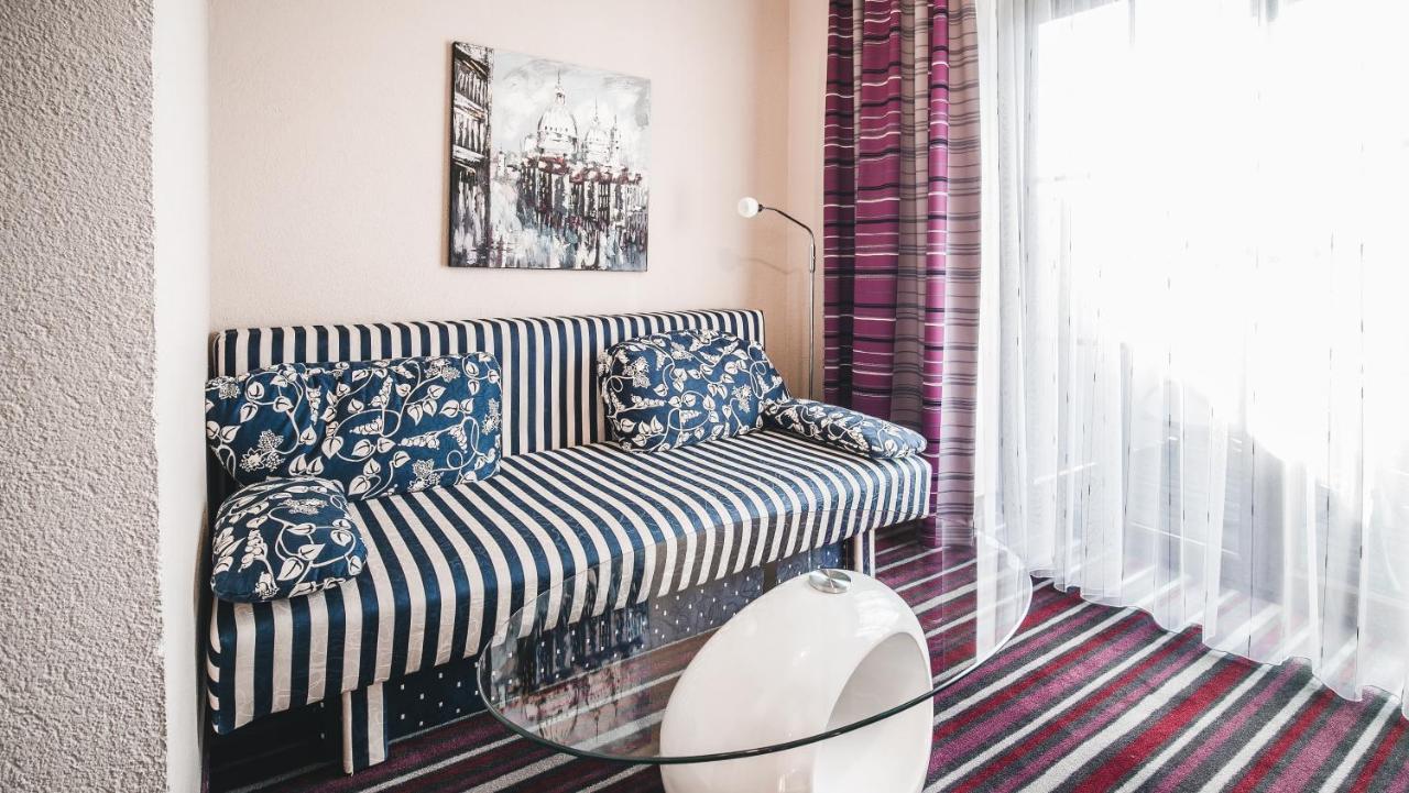 Hotel Karntnerhof Velden By S4Y Velden am Woerthersee Ngoại thất bức ảnh