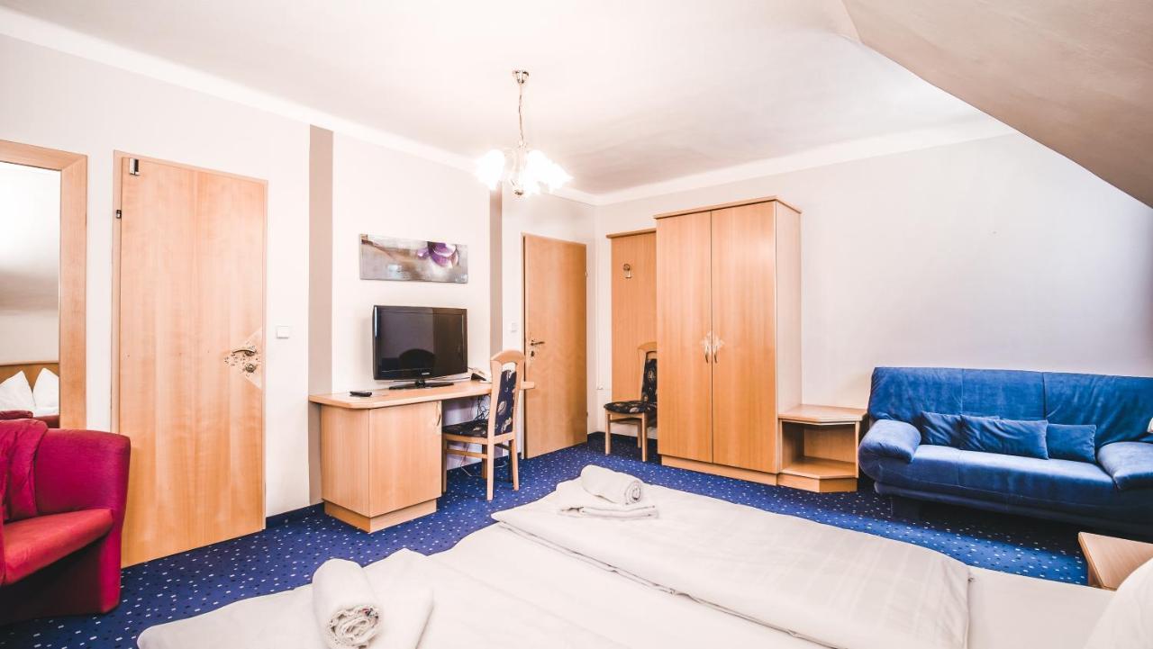 Hotel Karntnerhof Velden By S4Y Velden am Woerthersee Ngoại thất bức ảnh