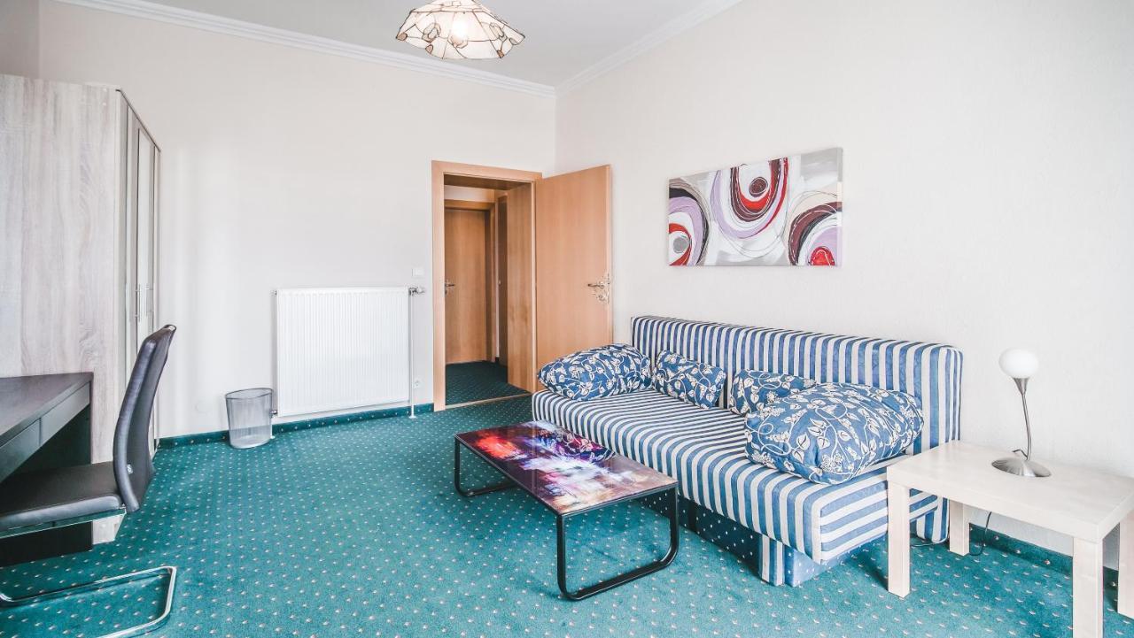 Hotel Karntnerhof Velden By S4Y Velden am Woerthersee Ngoại thất bức ảnh
